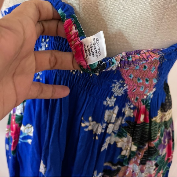 Crotchet Halter Open back Floral Rayon Maxi Dress - Picture 4 of 7